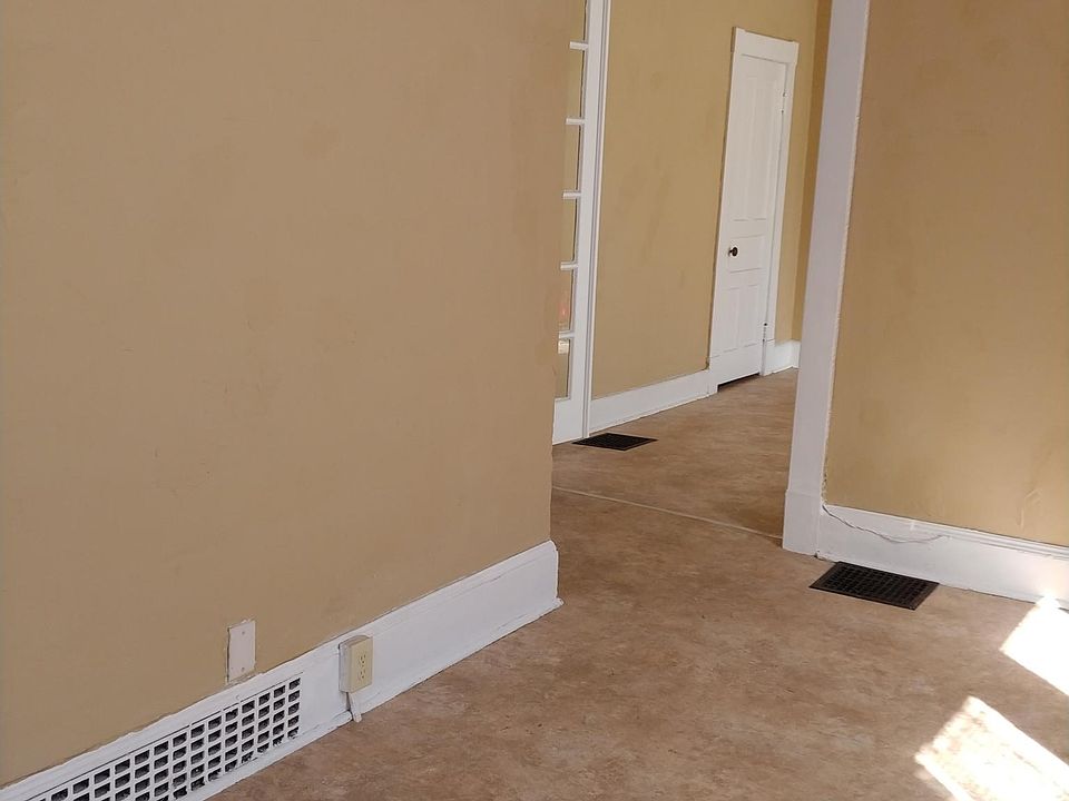 1st image of 2315 Guilford Ave APT 2
