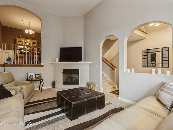 2nd image of 1539 Lakeridge Ct