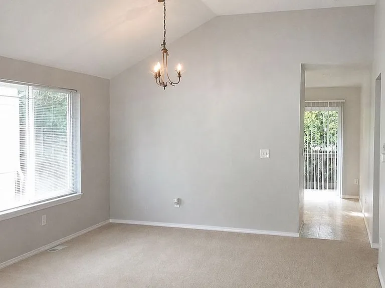 5009 Freeport Ln #A — Photo 8