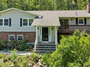 27 Knollwood Ln, Cold spring, NY 10516
