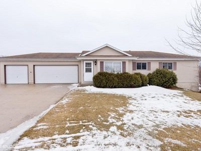 114 Westgate Dr, Iron Ridge, WI, 53035