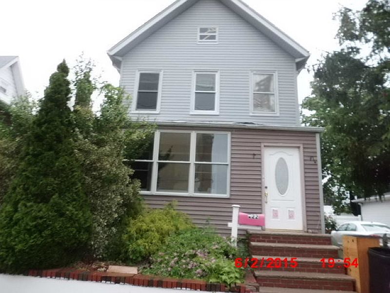 1st image of 222 Lincoln Pl