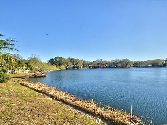 3rd image of 4206 Meadow Hill Dr