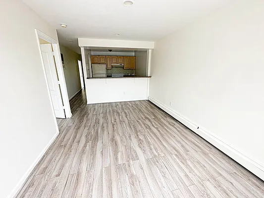 Rented by Showcase Realty | media 2