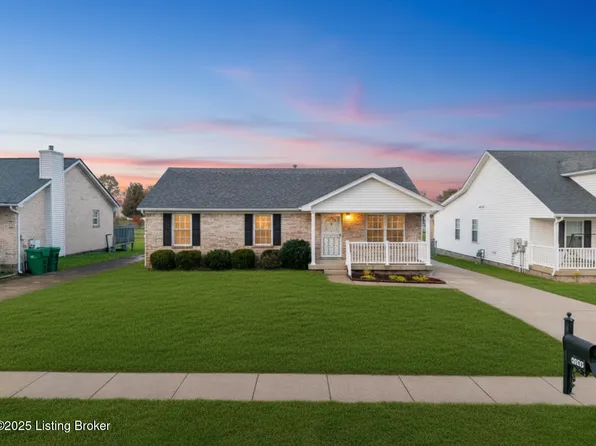 8805 Persistence Dr, Louisville, KY 40229