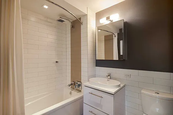 Rented by Lang Realty LLC | media 66