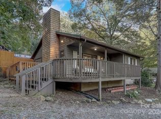 150 Lister Ln, Maggie Valley, NC 28751