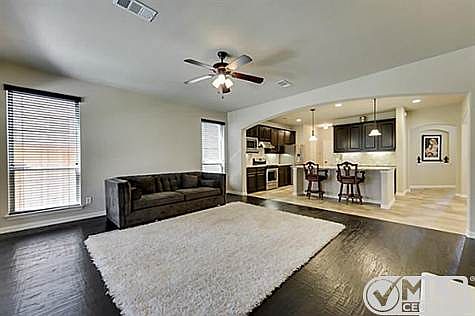 3rd image of 312 Spring Creek Dr