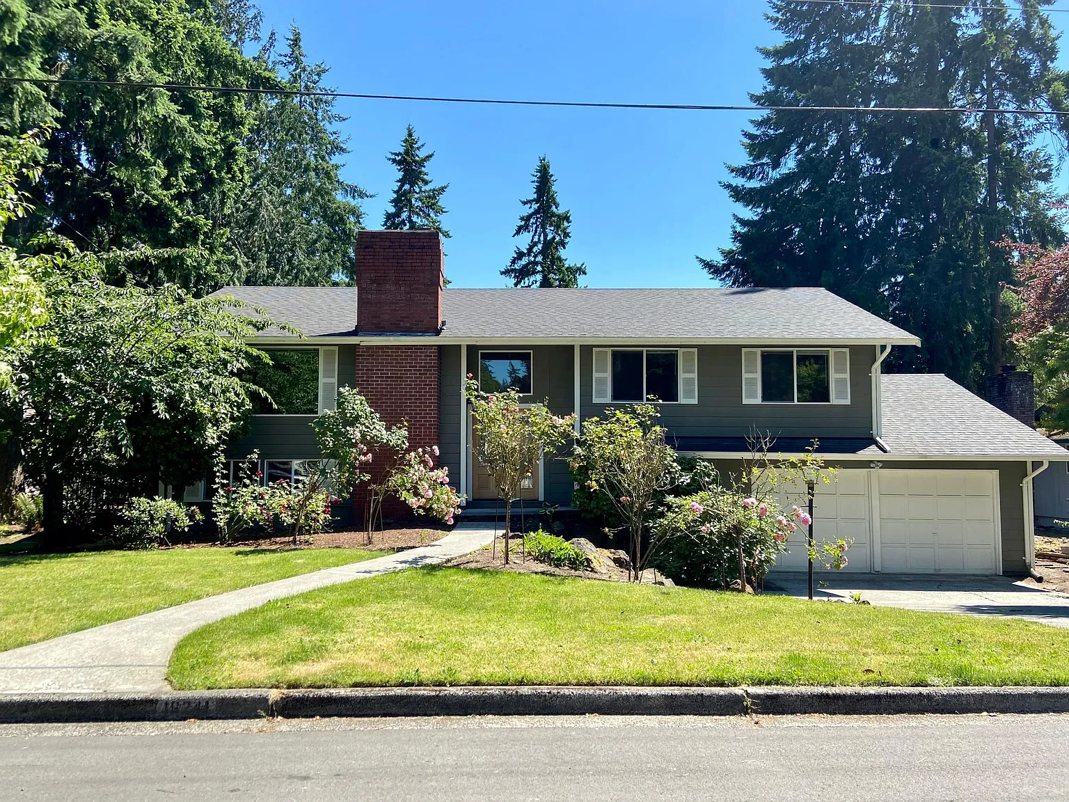 16241 SE 29th St photo 1