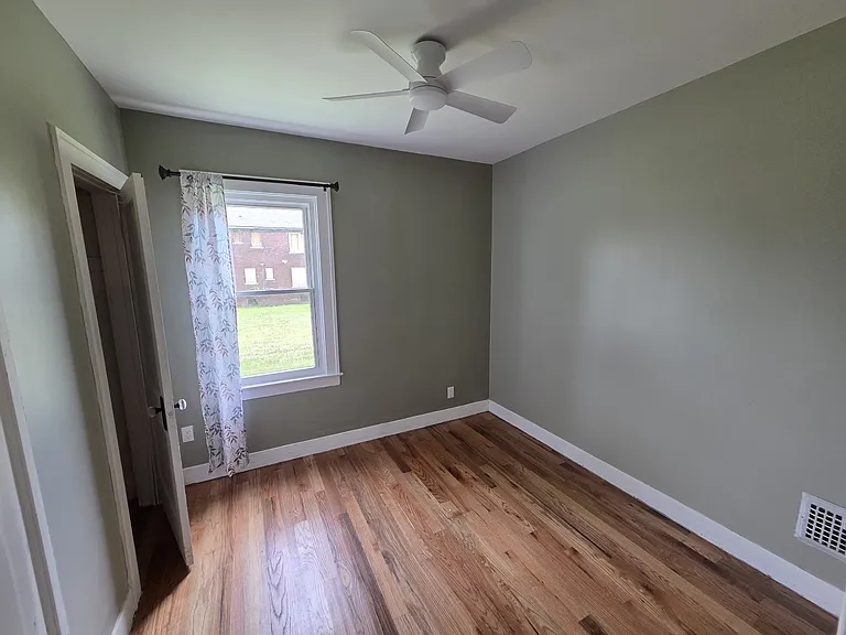 3962 Helen St #1 — Photo 12
