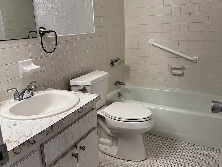 3480 32nd Ave N #105 — Photo 10