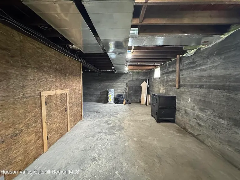 568 Old Plank Rd — Photo 29