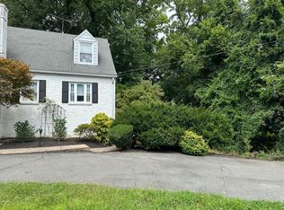 6600 Braddock Rd #BASEMENT, Alexandria, VA 22312