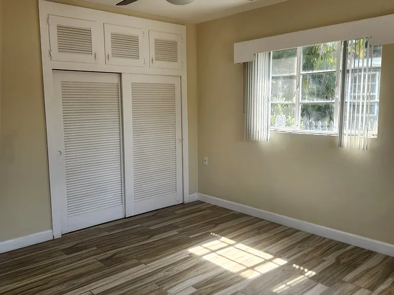 6621 Rosati Ln S — Photo 11