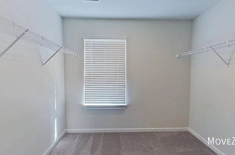 9319 Vineyard Grove Ln NE — Photo 29
