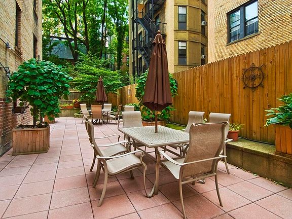 5th image of 240 W 75th St APT 9B