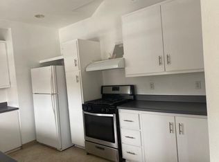 2701 E 4th St #D, Long Beach, CA 90814