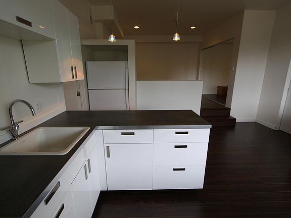 4th image of 714 Quail Dr