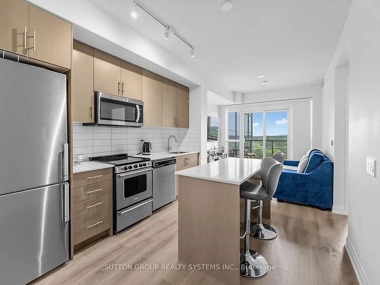 509 Dundas St W #521 — Photo 12