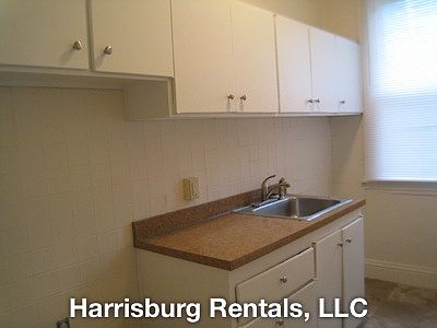 5th image of 2305 Hoffer St Fl 2