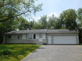 2336 Roth Pl, White Bear Lake, MN 55110