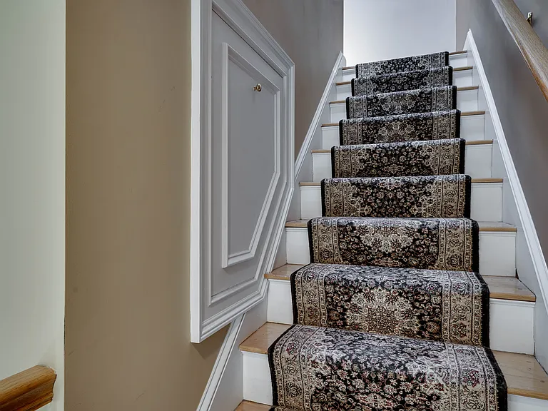 141 Washington St #2 — Photo 7