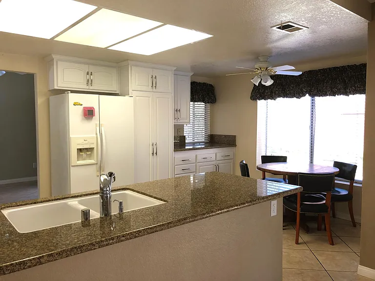 21434 Townsendia Ave — Photo 8
