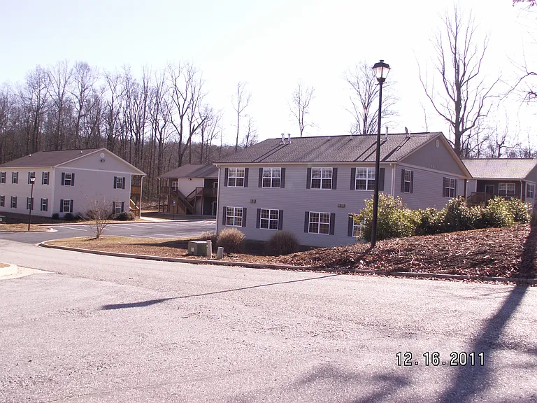 7400 Courtyard Dr #7400 — Photo 23
