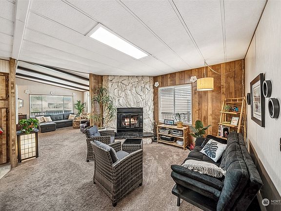 5th image of 3611 I Street NE #293