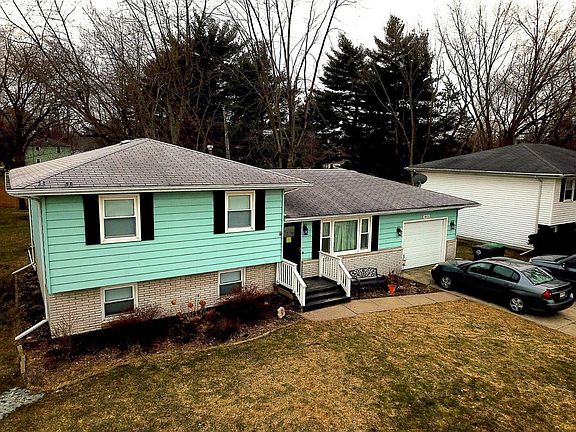 5th image of 1821 E 38th Pl
