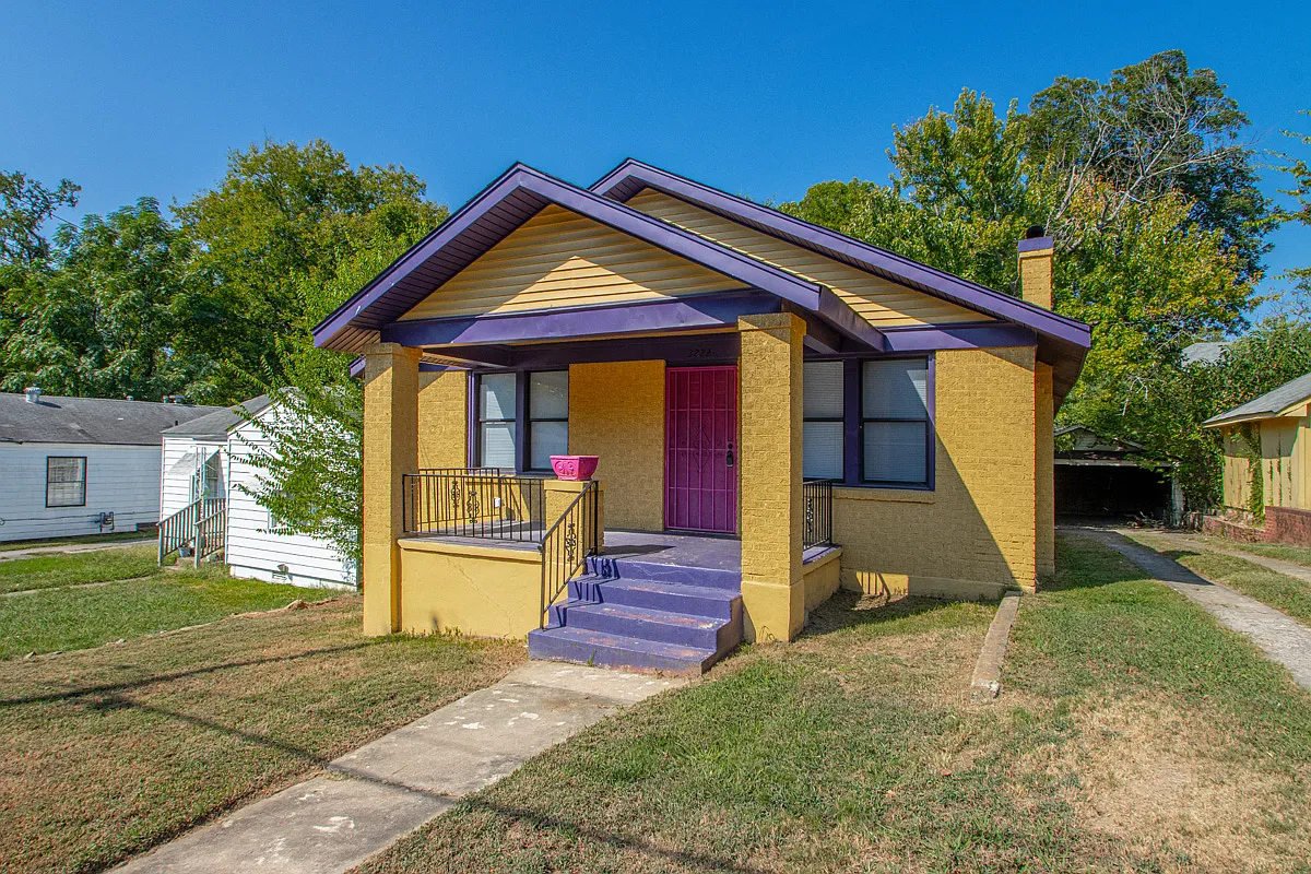 3 bed, 1316 sqft, $1,700 — Photo 1