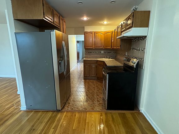 5th image of 1268 E 83rd St Floor 2
