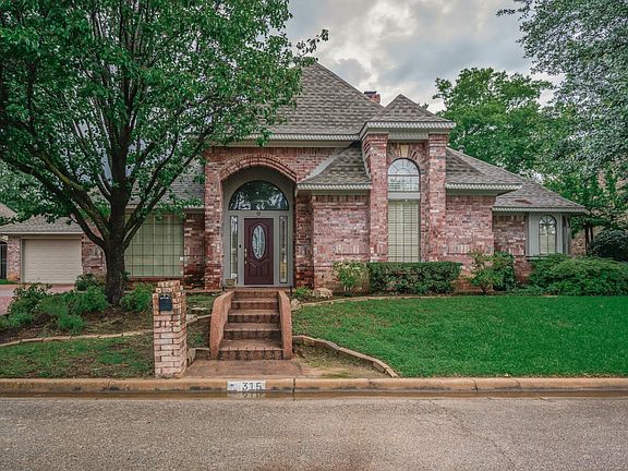 4th image of 315 Tealwood Dr