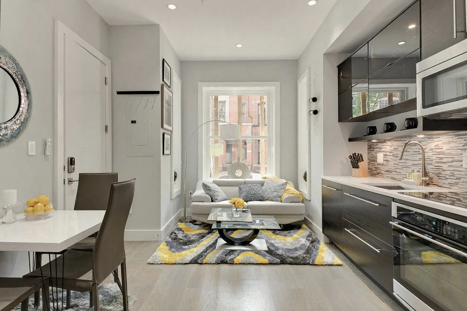 1 bed, 1.0 bath, 387 sqft, $3,479 — Photo 1