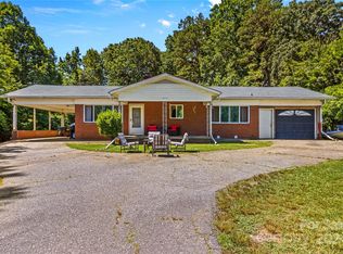 1090 Harris Bridge Rd, Stony Point, NC 28678