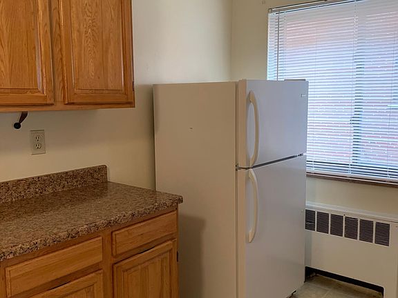 3rd image of 1729 Mears Ave