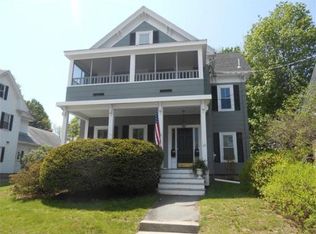 19 Pleasant St, Wakefield, MA 01880