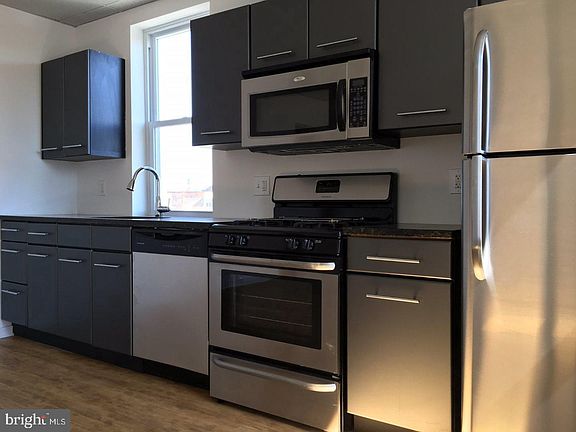 2nd image of 423 W Girard Ave #3F