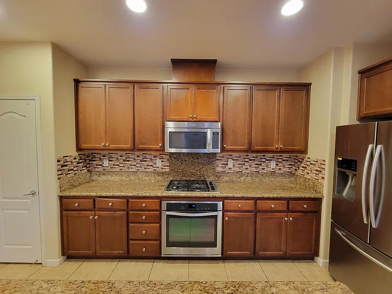 4506 Amati Pl — Photo 8