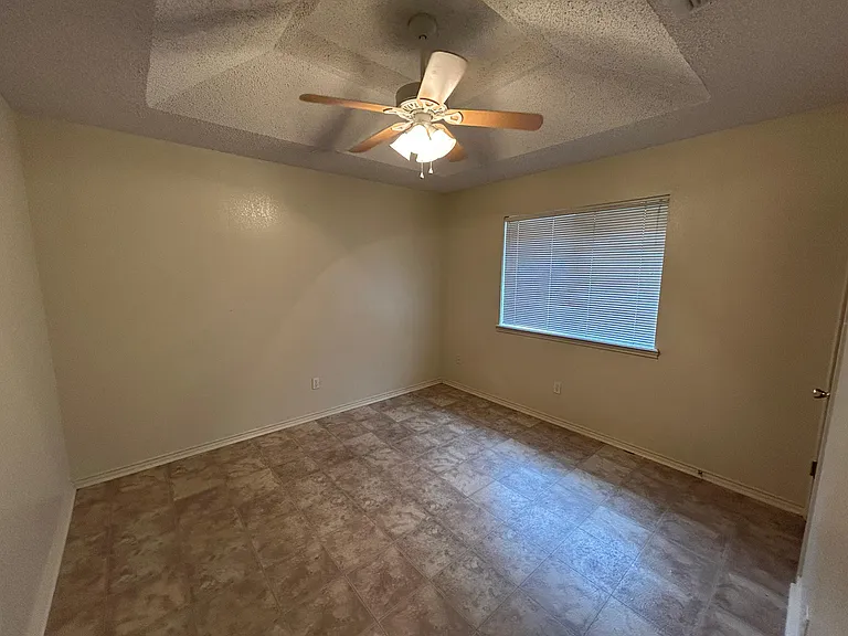 1010 Lexington Cir #1 — Photo 5