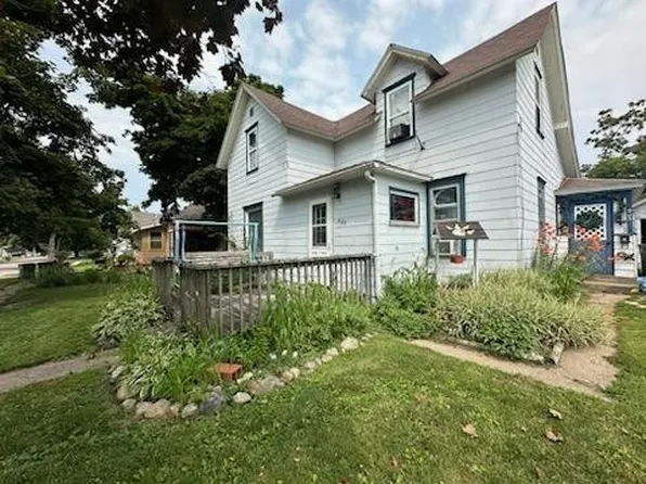 505 W 1st St, Madrid, IA 50156