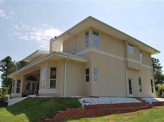 3rd image of 340 Sunnyshore Dr