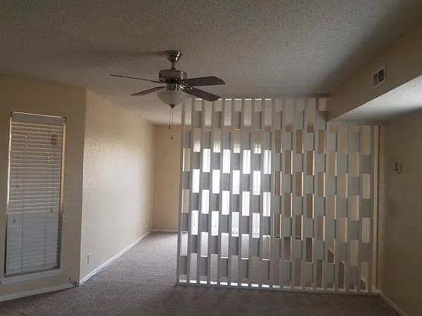 San Mateo Apartments — Photo 21