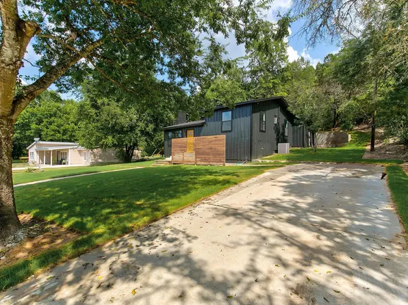 9005 Lakeside Dr, Rio Vista, TX 76093