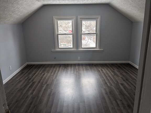 2nd floor bedroom 2
