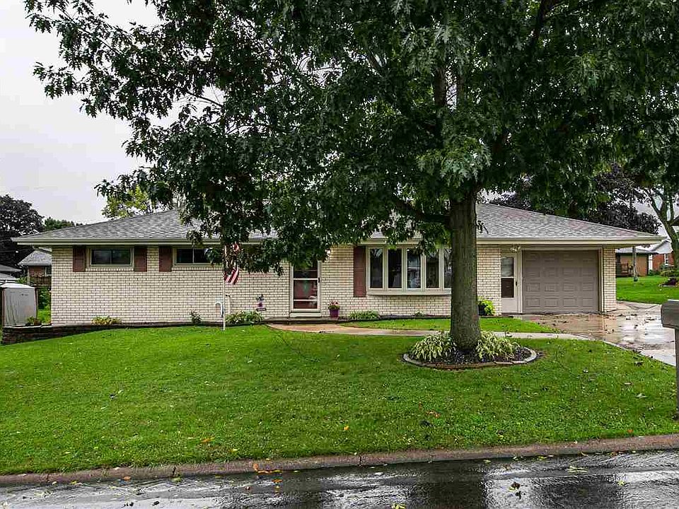 1st image of 9620 Maquoketa Dr