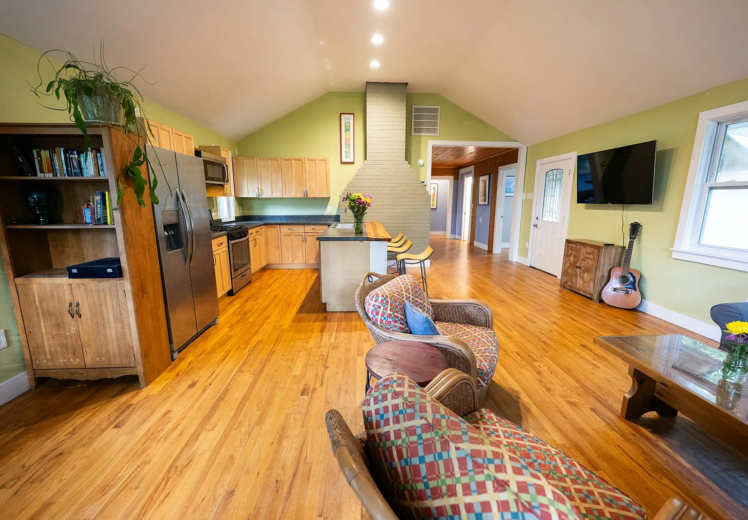 809 Montreat Rd — Photo 3