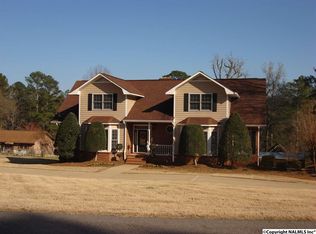 635 Leslie Ln, Gadsden, AL 35904
