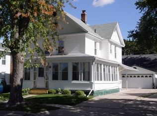 308 Roberts St, Cambria, WI 53923