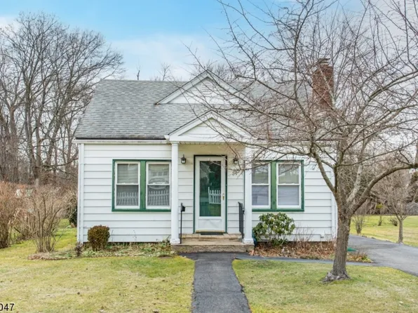 39 New St, Wayne Twp., NJ 07470